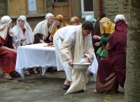 Jesus washes feet